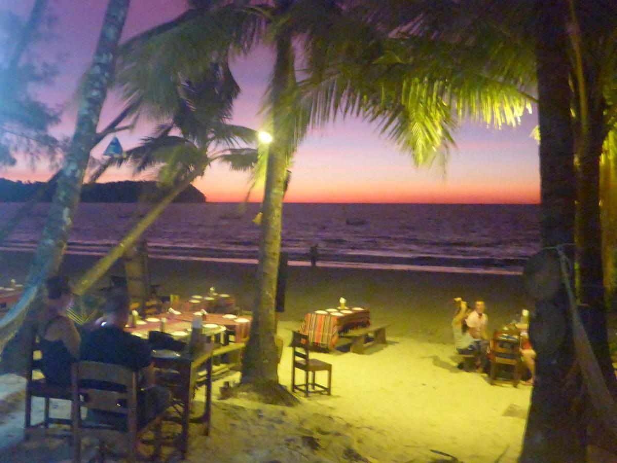 Oliver'S Laguna Eco Lodge Hotel نغابالي المظهر الخارجي الصورة
