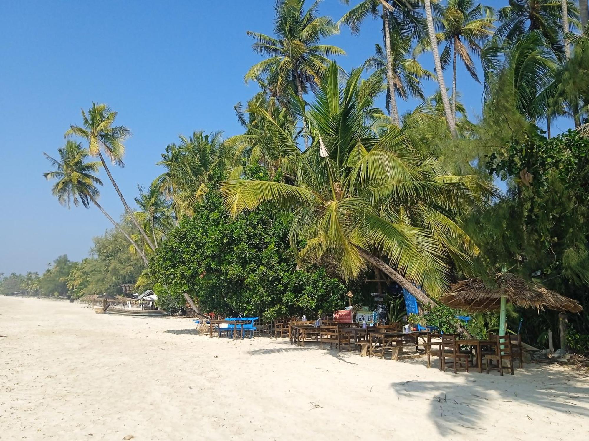 Oliver'S Laguna Eco Lodge Hotel نغابالي المظهر الخارجي الصورة